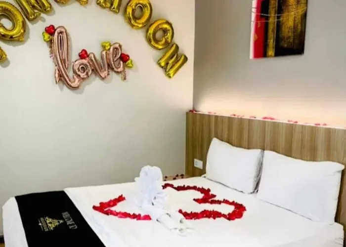 Maple Boutique Hotel